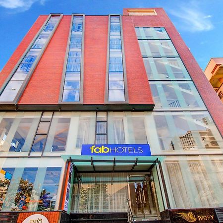 Fabhotel The Royal Suites - Nr Gopalan Innovation Mall Бангалор Экстерьер фото
