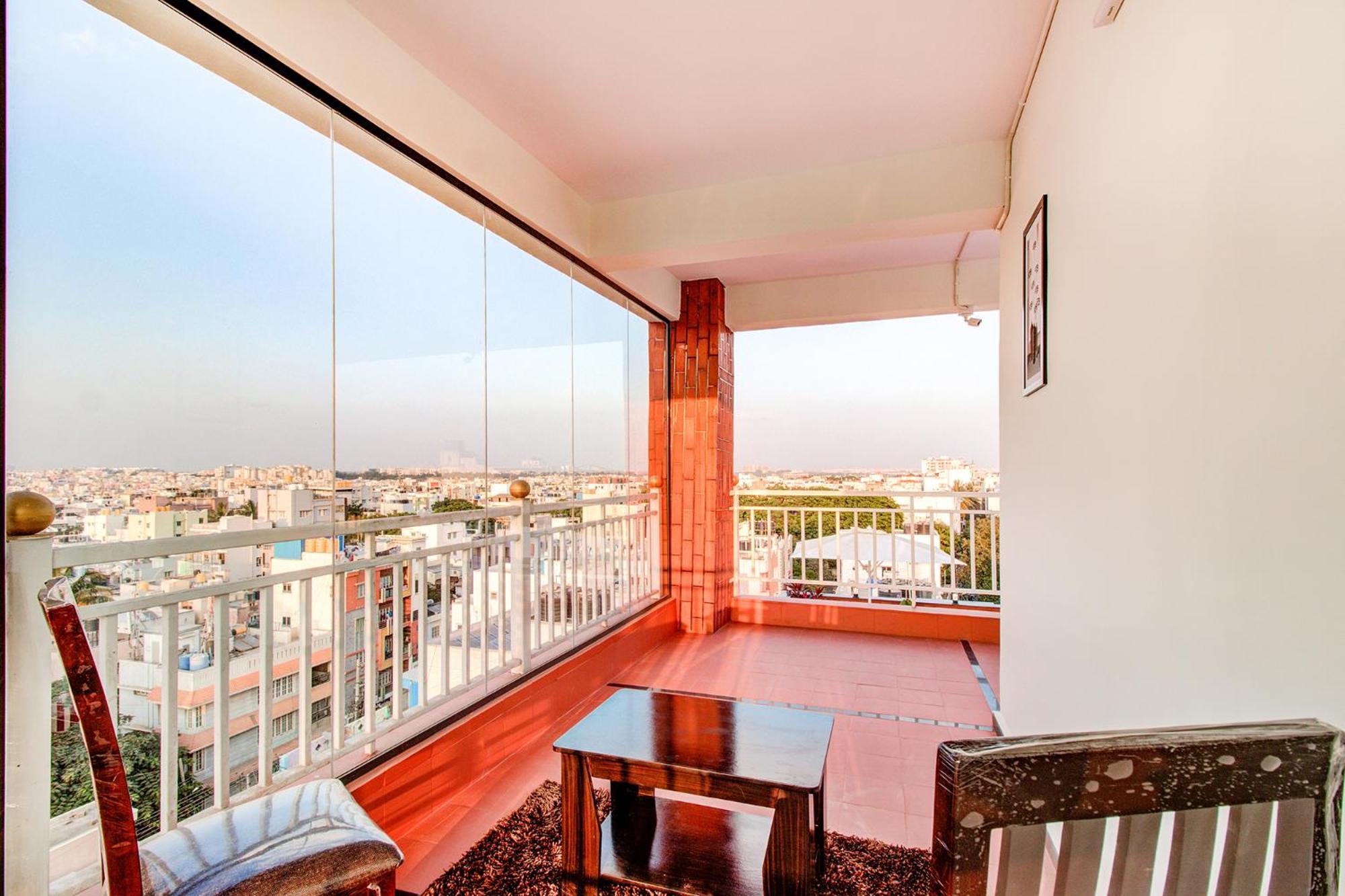 Fabhotel The Royal Suites - Nr Gopalan Innovation Mall Бангалор Экстерьер фото