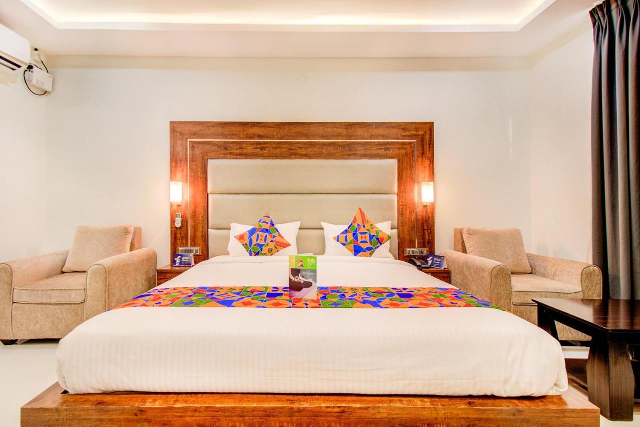 Fabhotel The Royal Suites - Nr Gopalan Innovation Mall Бангалор Экстерьер фото